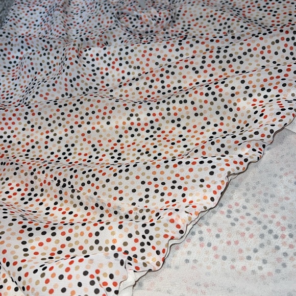 Max Studio Micro Dot Sleeveless Tie Neck Bubble Hem Blouse Size Medium - Picture 4 of 7